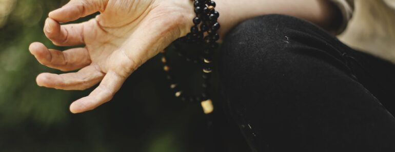 La combinaison harmonieuse des bols tibétains et de la méditation guidée La combinaison harmonieuse des bols tibétains et de la méditation guidée